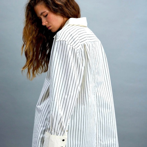 Free People - We The Free After Hours Black And White Stripe Blouse Size Small - Picture 2 of 13